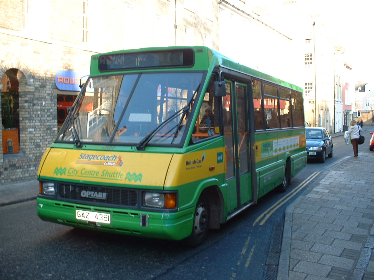 Gas powered shuttle bus (2)