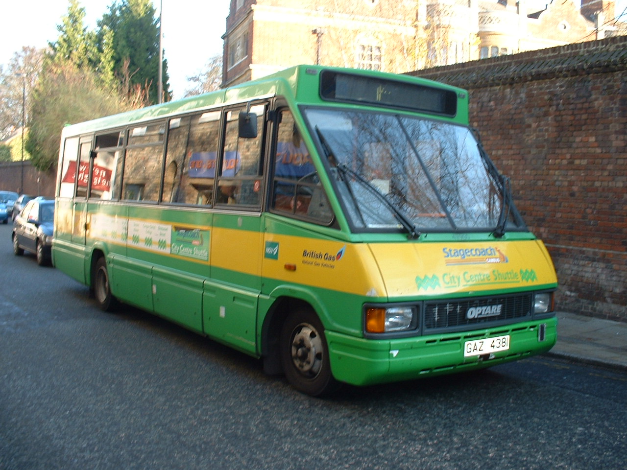 Gas powered shuttle bus (3)