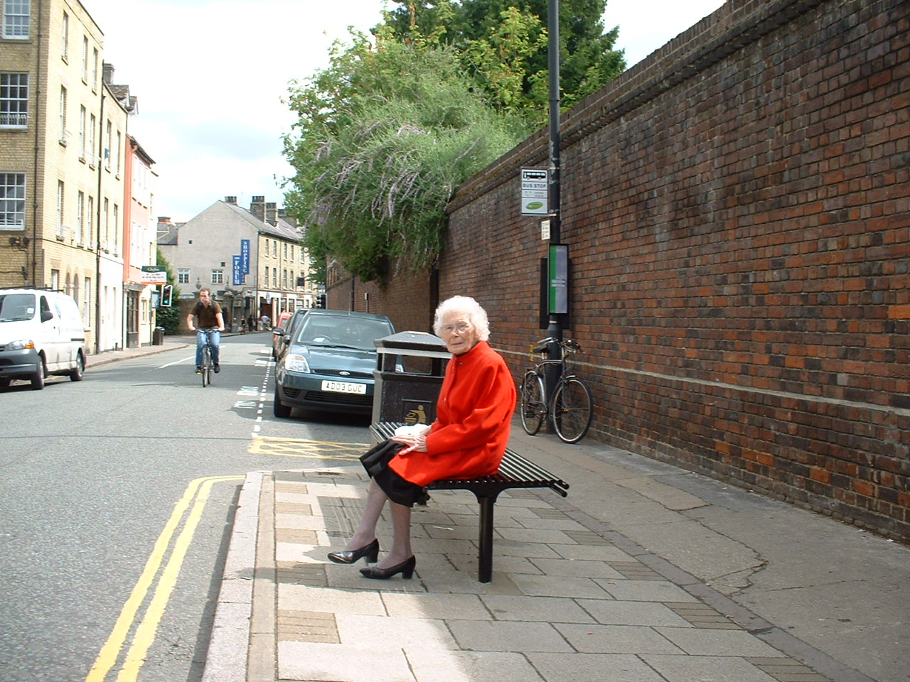 Passenger waiting for the bus (1)