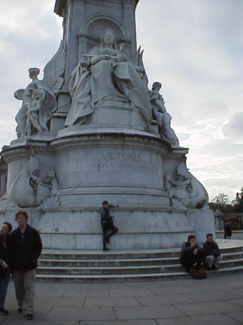 At the Victoria Memorial (1)