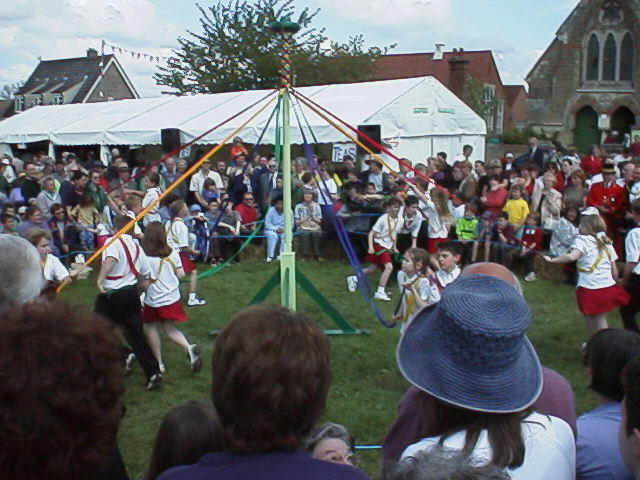 The maypole dancing (2)