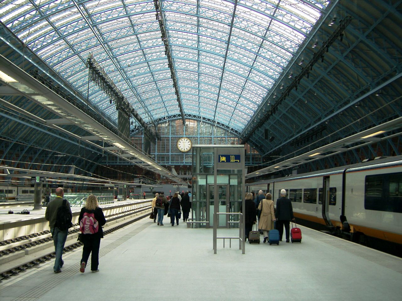 St Pancras International, platforms 5/6