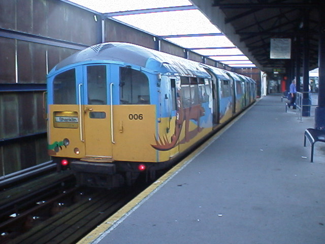Island Line 1938 tube stock at Ryde Pier Head