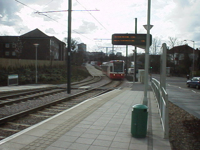 2544 on route 2 to Beckenham Junction approaching Sandilands