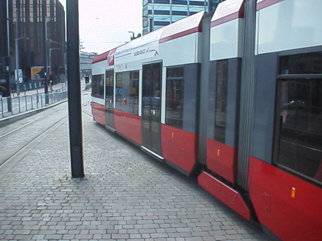 Departing East Croydon's platform 2